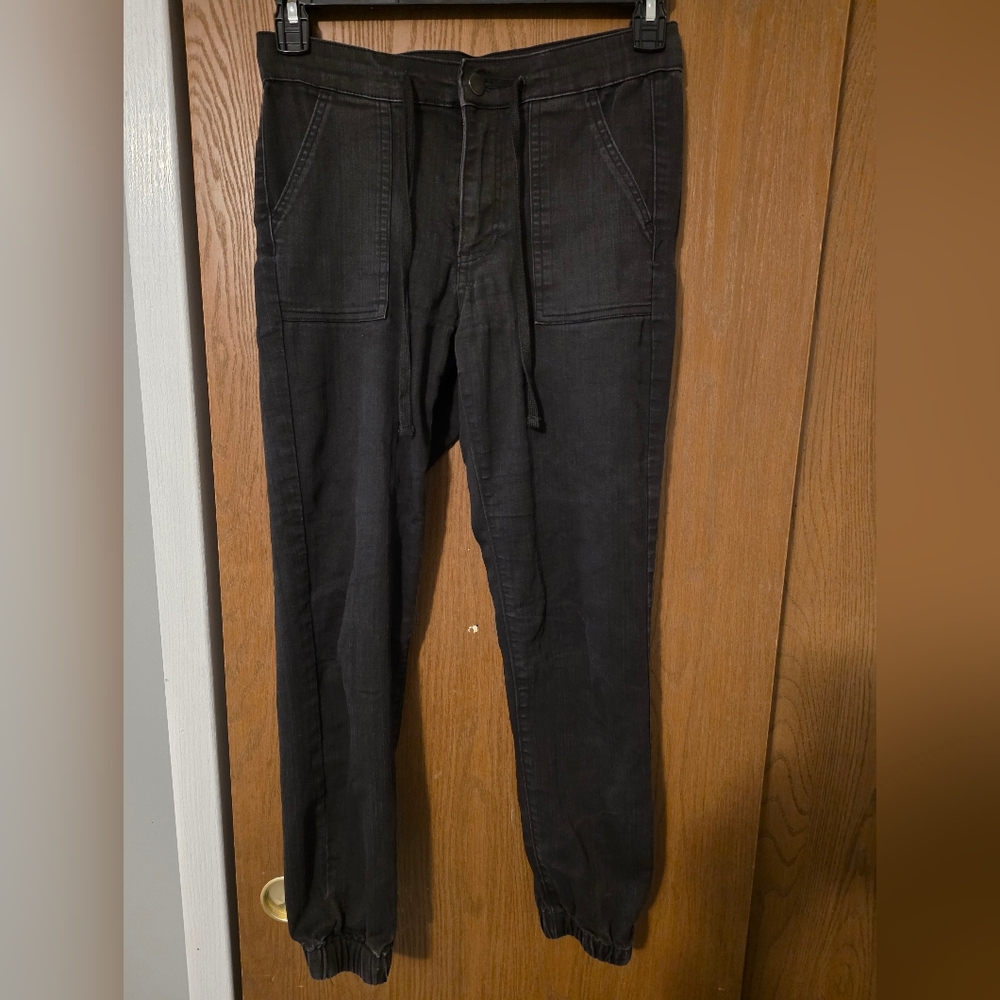 Black Jeans